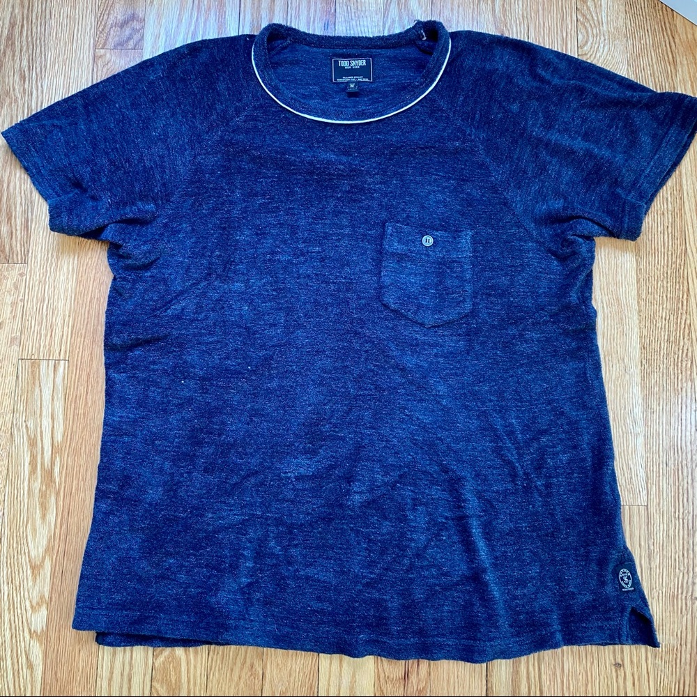Todd Snyder terry cloth split hem front pocket tee